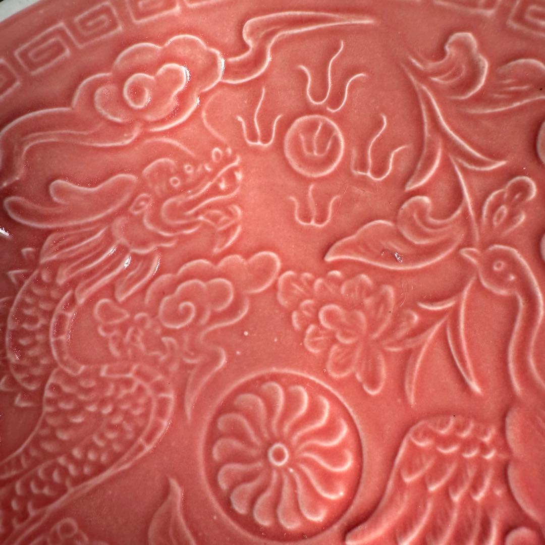 定窯　大皿　飾皿　茶碗　龍紋　鳳凰紋　陽刻　宋代　中国美術