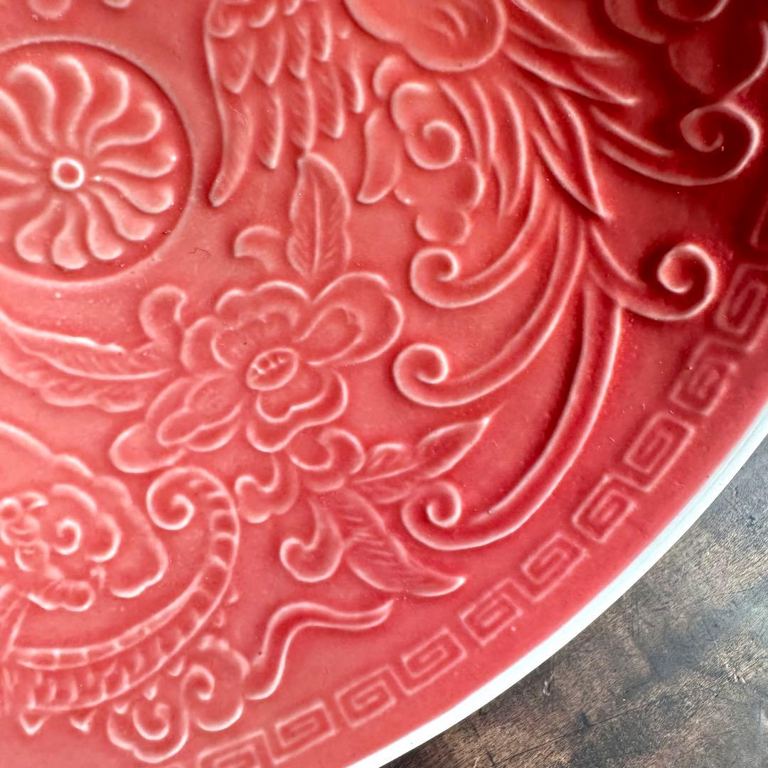 定窯　大皿　飾皿　茶碗　龍紋　鳳凰紋　陽刻　宋代　中国美術