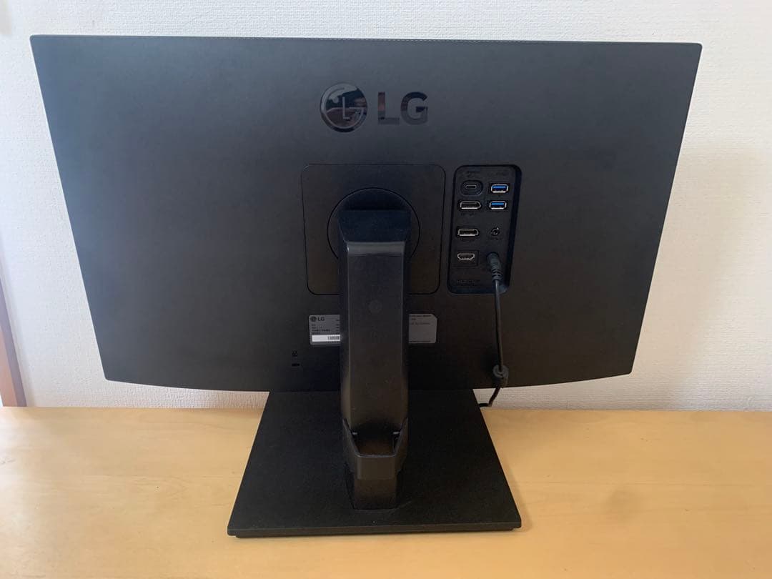 LG 24QP750-B 23.8インチ QHD IPS USB-C給電65W