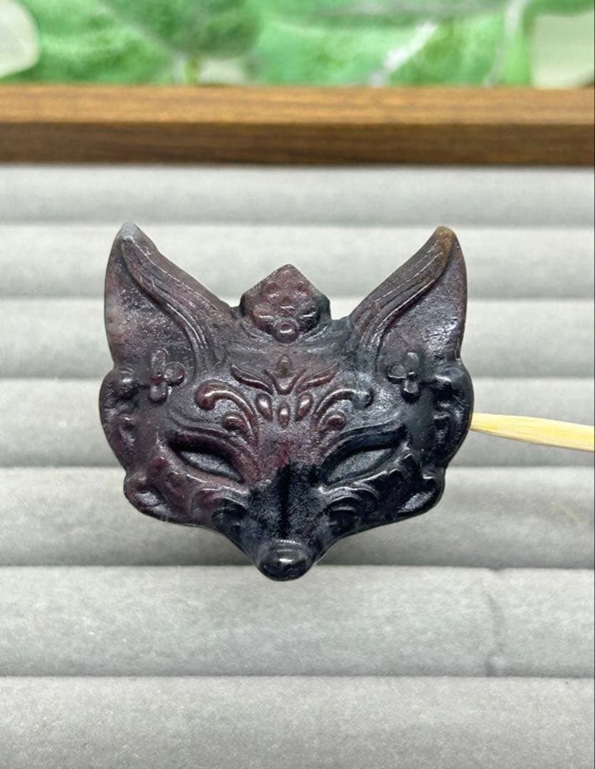 mi様　おまとめ　天然石トロレアイトパーツ　きつね仮面　No.2123