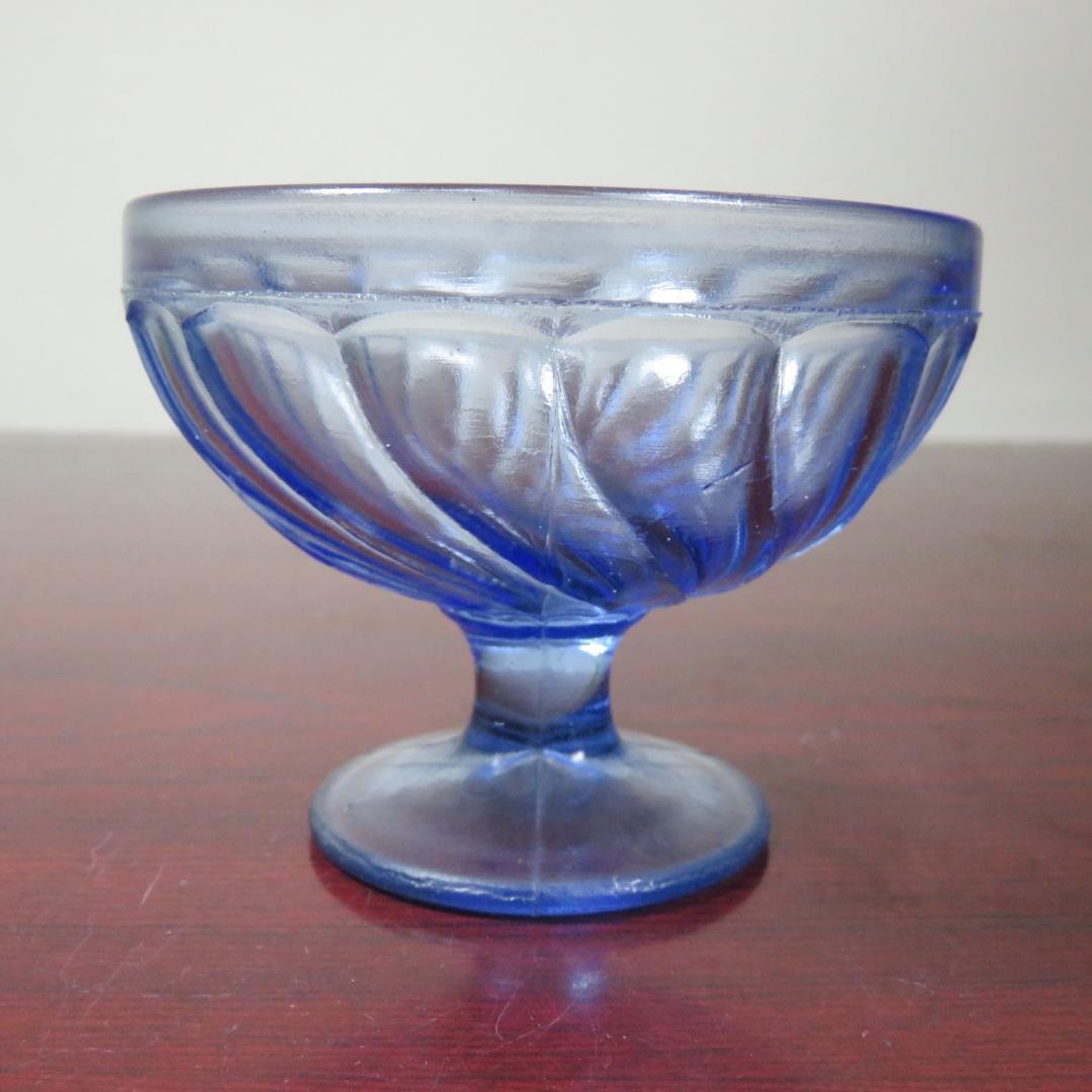 氷コップ 4ケ 昭和レトロ 大正 ウランガラス デザートグラス