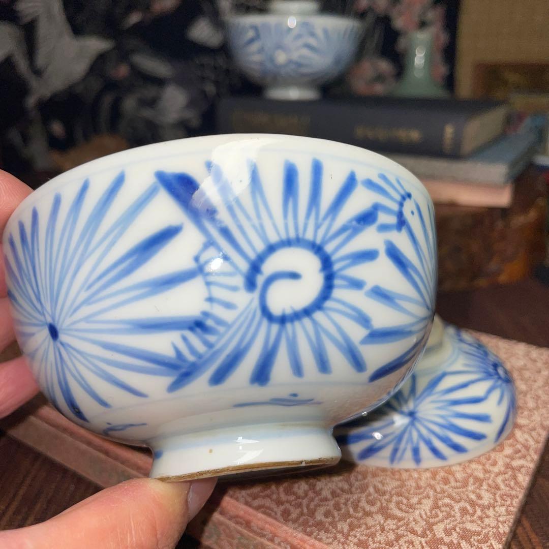 青い花模様 古伊万里　江戸　蓋付き 飯椀　染付け アンティーク 骨董 2枚