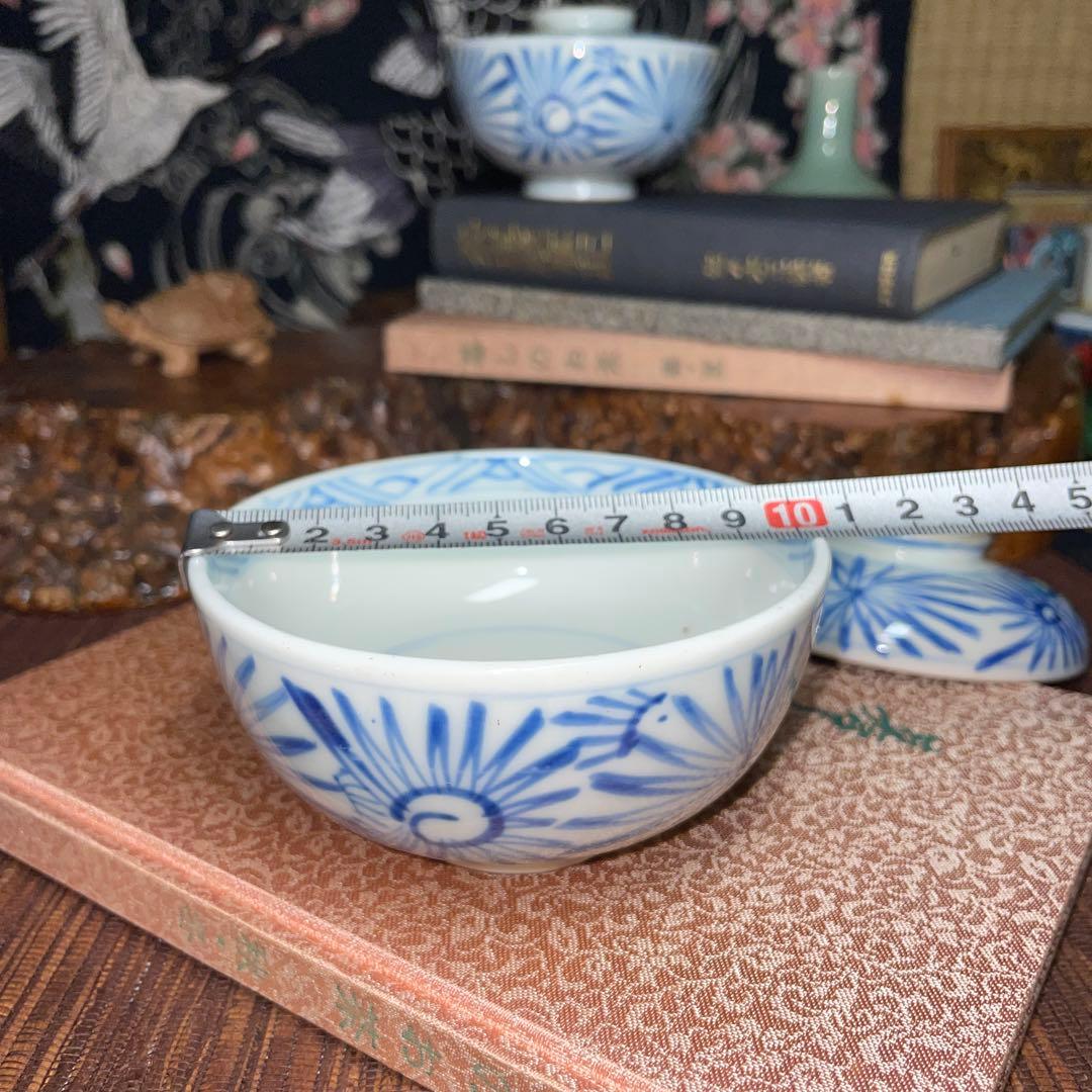 青い花模様 古伊万里　江戸　蓋付き 飯椀　染付け アンティーク 骨董 2枚