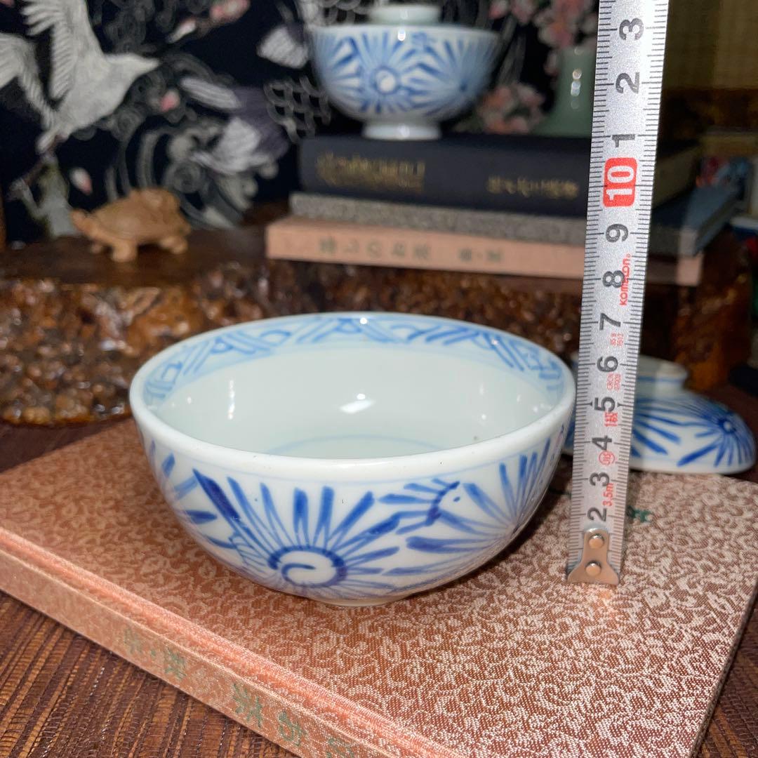 青い花模様 古伊万里　江戸　蓋付き 飯椀　染付け アンティーク 骨董 2枚