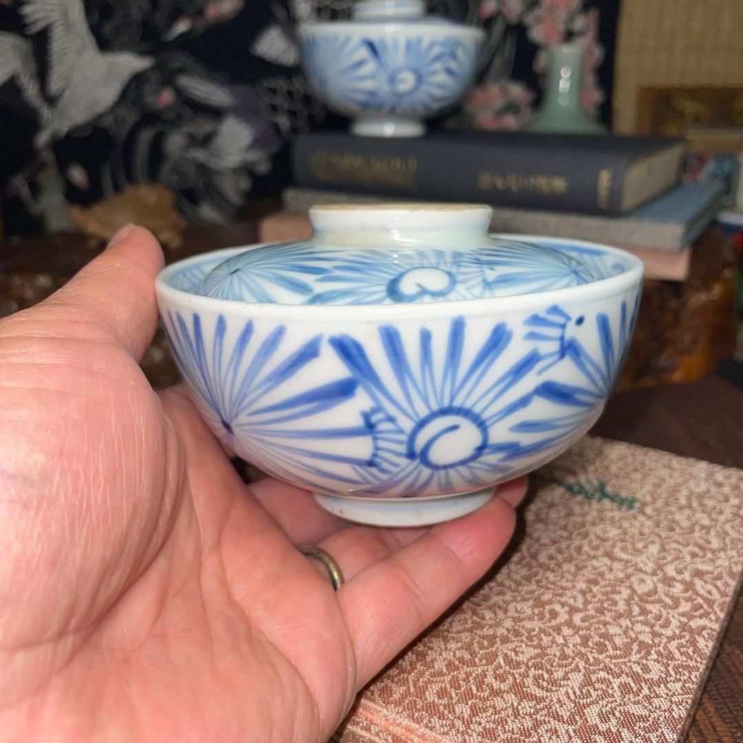 青い花模様 古伊万里　江戸　蓋付き 飯椀　染付け アンティーク 骨董 2枚