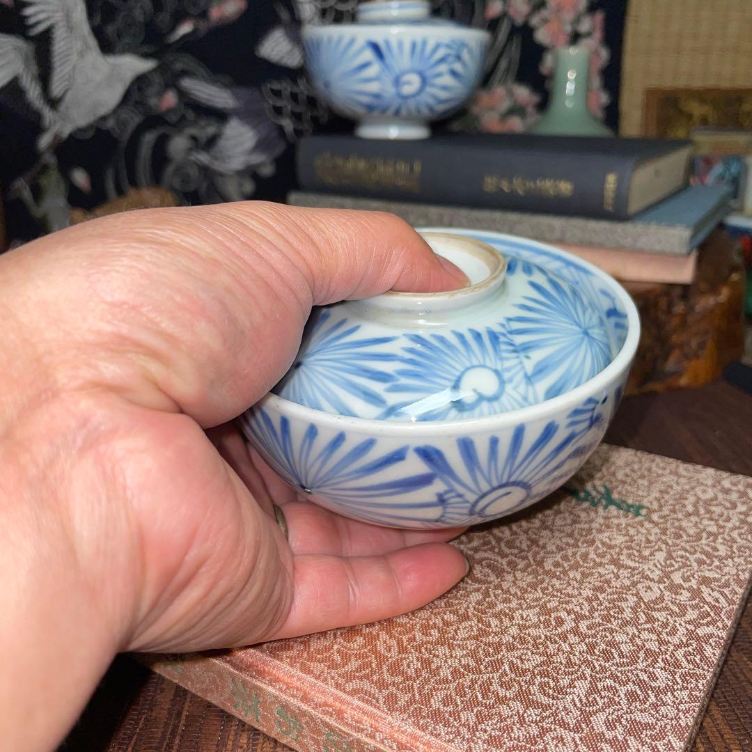 青い花模様 古伊万里　江戸　蓋付き 飯椀　染付け アンティーク 骨董 2枚