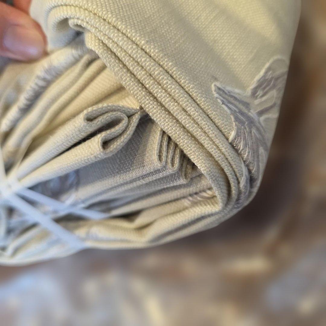 新品　花柄刺繍ドレープカーテン555