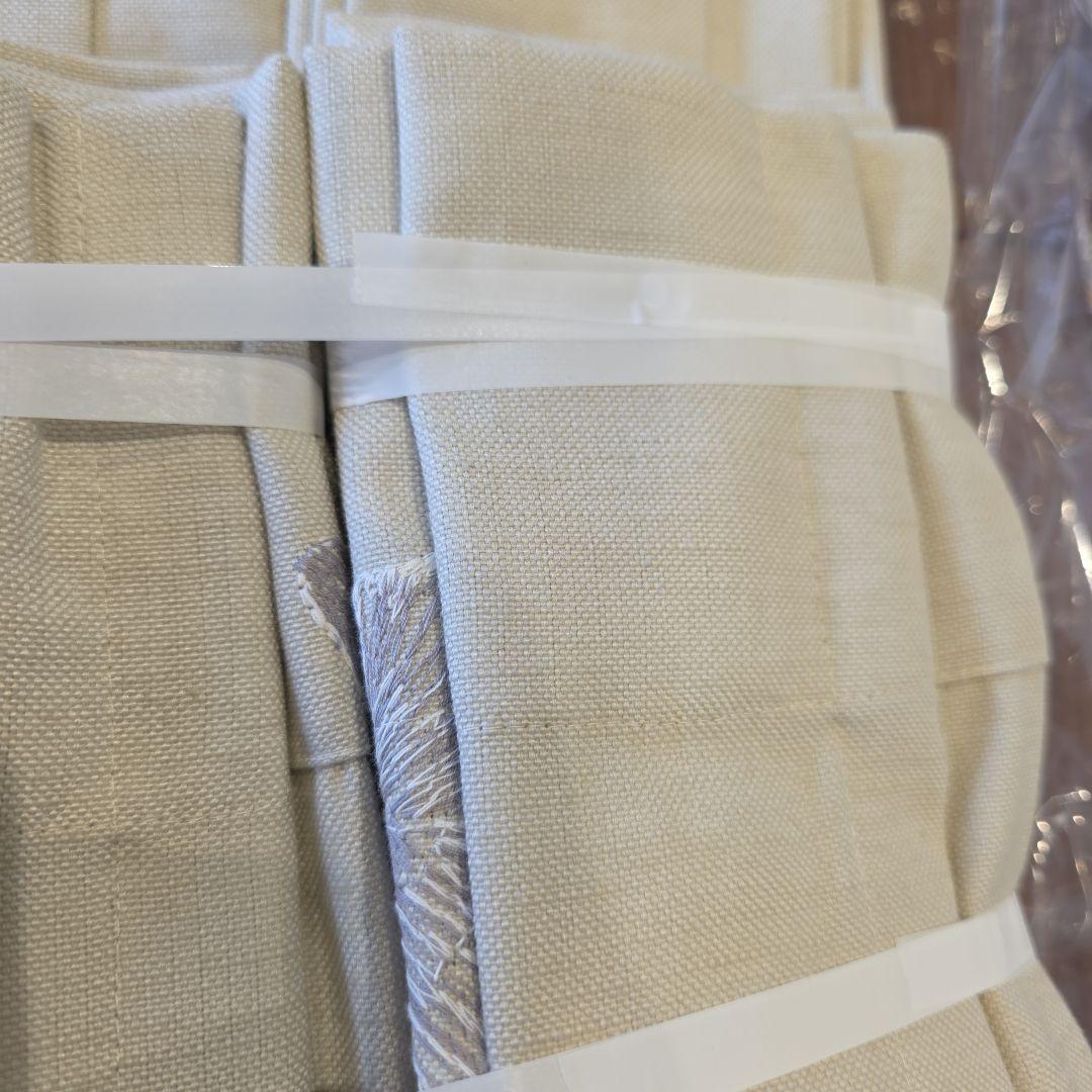 新品　花柄刺繍ドレープカーテン555