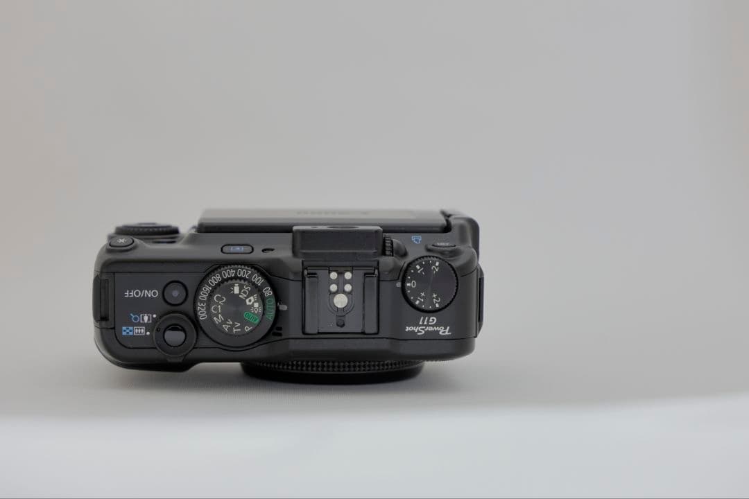 【美品】CANON PowerShot G11 1000万画素　カメラポーチ付