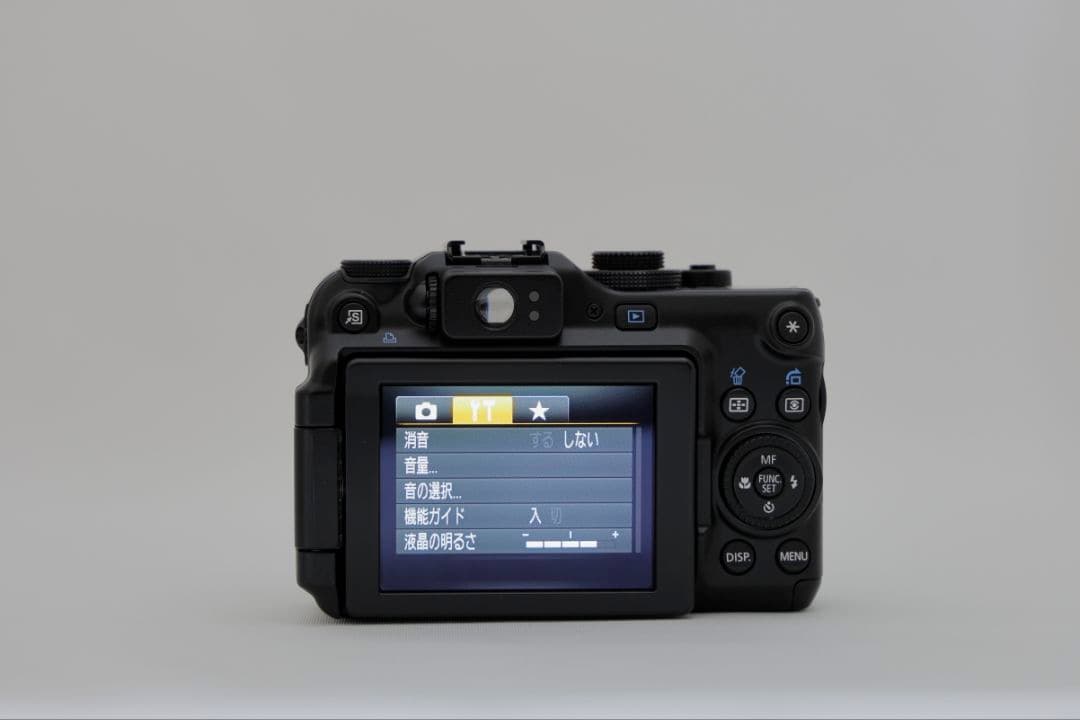 【美品】CANON PowerShot G11 1000万画素　カメラポーチ付