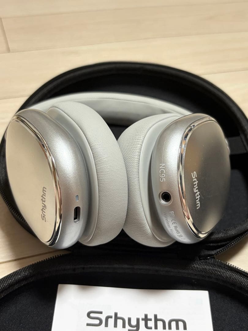 ヘッドホン Srhythm NC95
