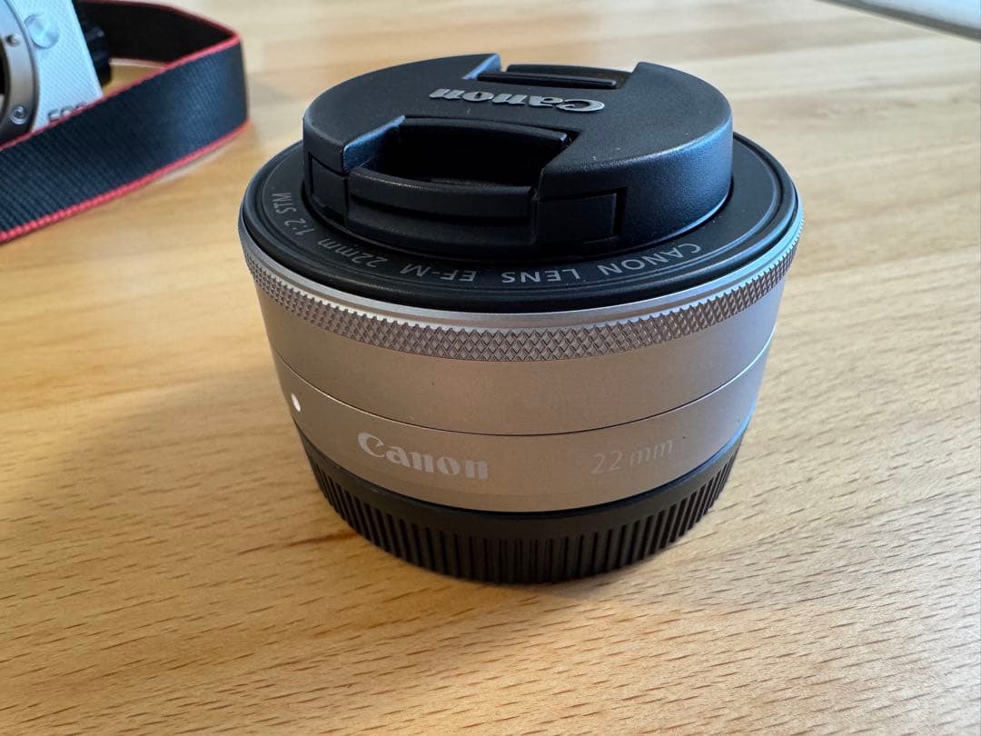 Canon EOS M100 ミラーレスカメラ ダブルレンズキット