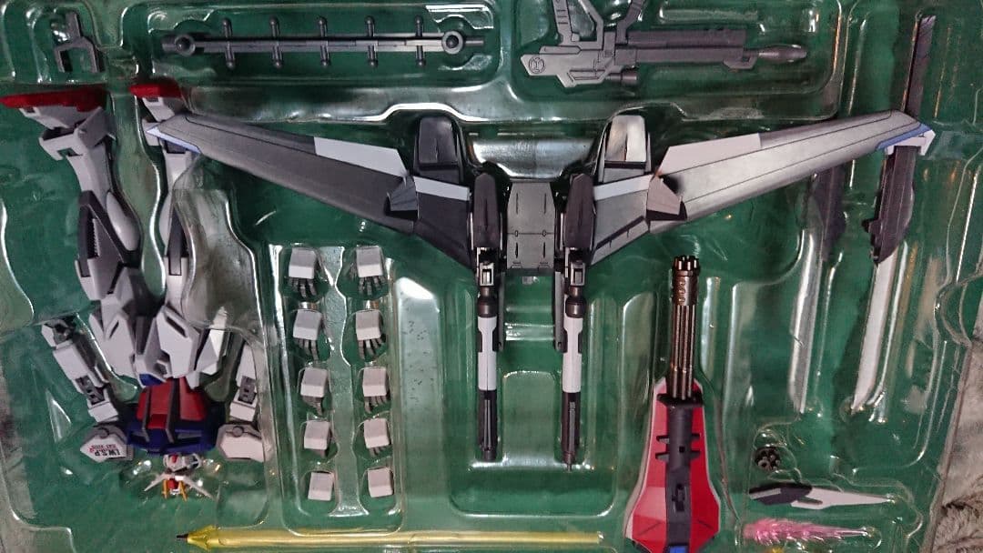 ROBOT魂 ストライク＋I.W.S.P. ガンダムSEED