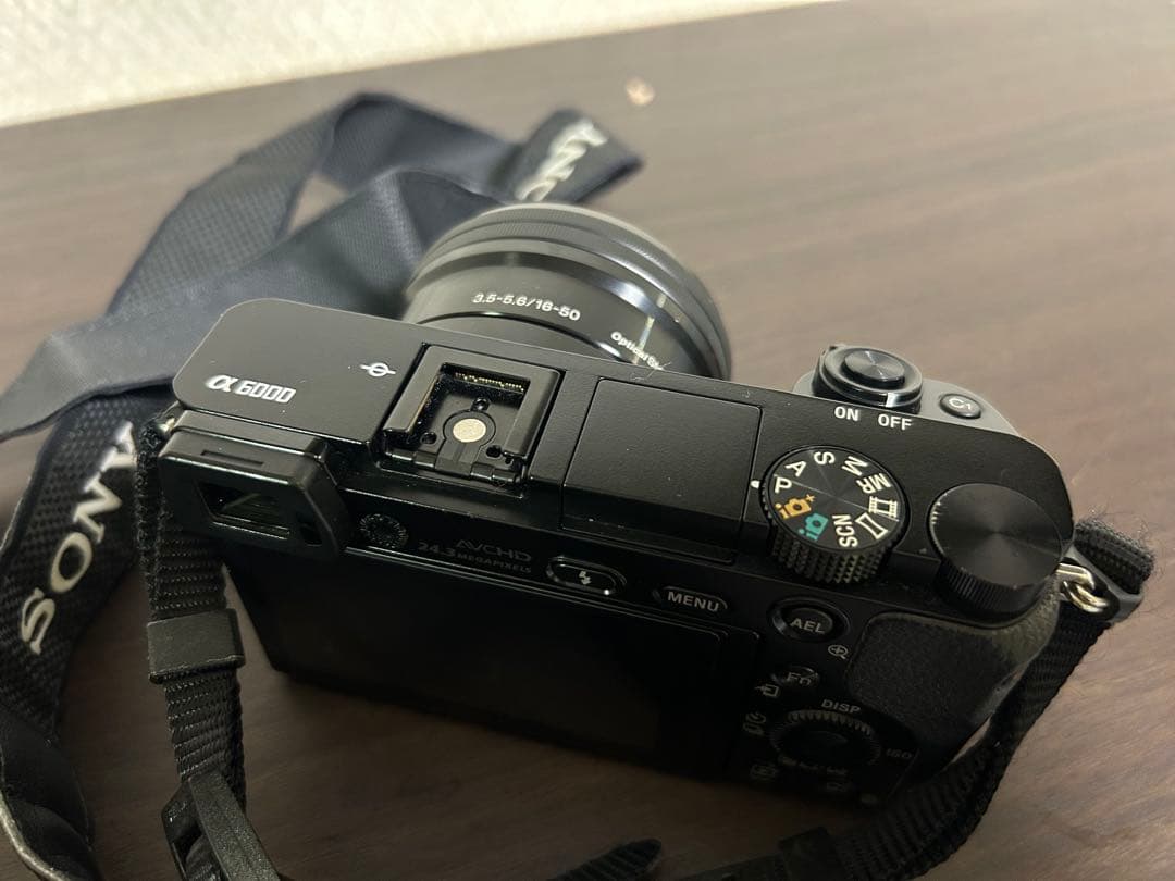 SONY α6000 （ILCE-6000Y）ミラーレス一眼
