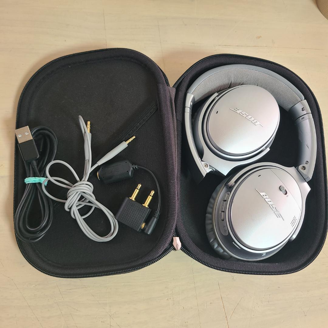 廃盤カラー Bose QuietComfort 35 II シルバー