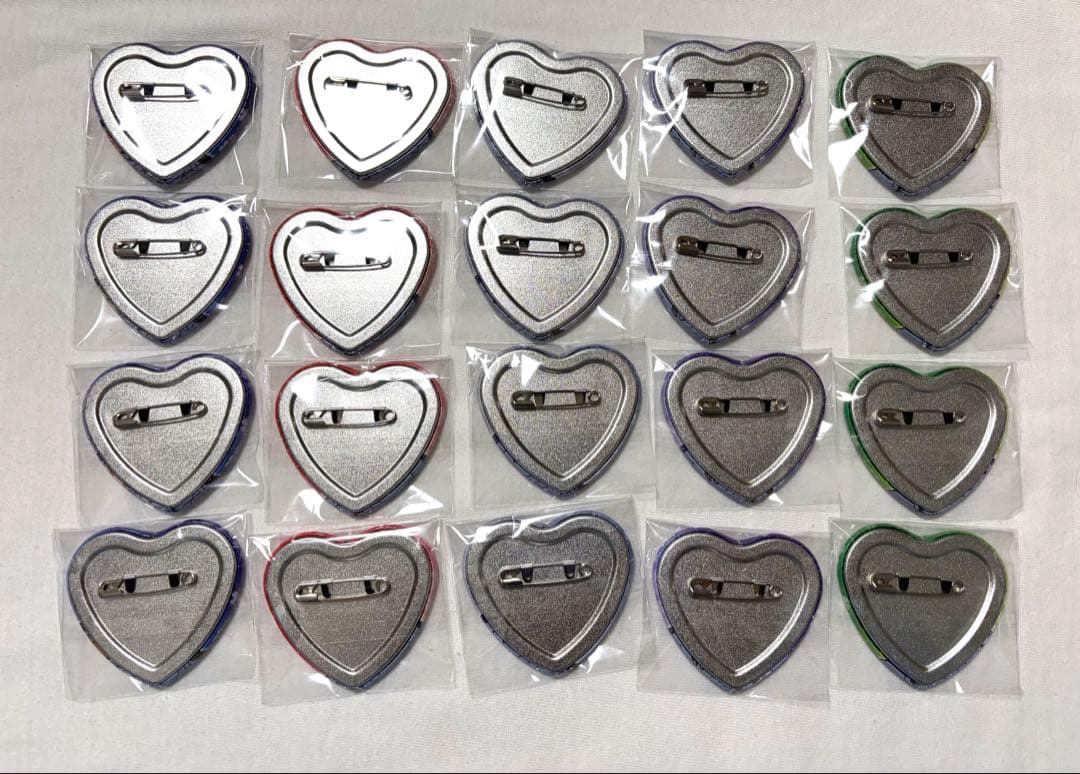 名探偵コナン　警察学校組　ハート型缶バッジ　降谷　諸伏　伊達　松田　萩原