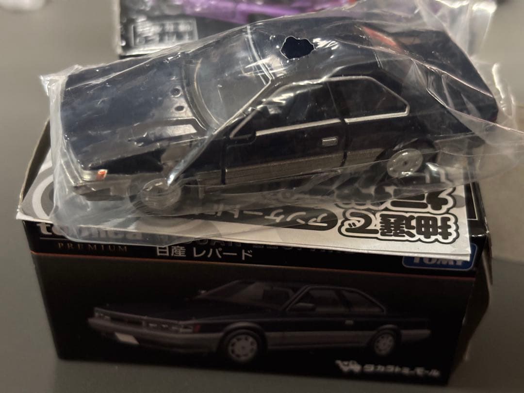 トミカプレミアム　タカラトミーモール限定　2台セット