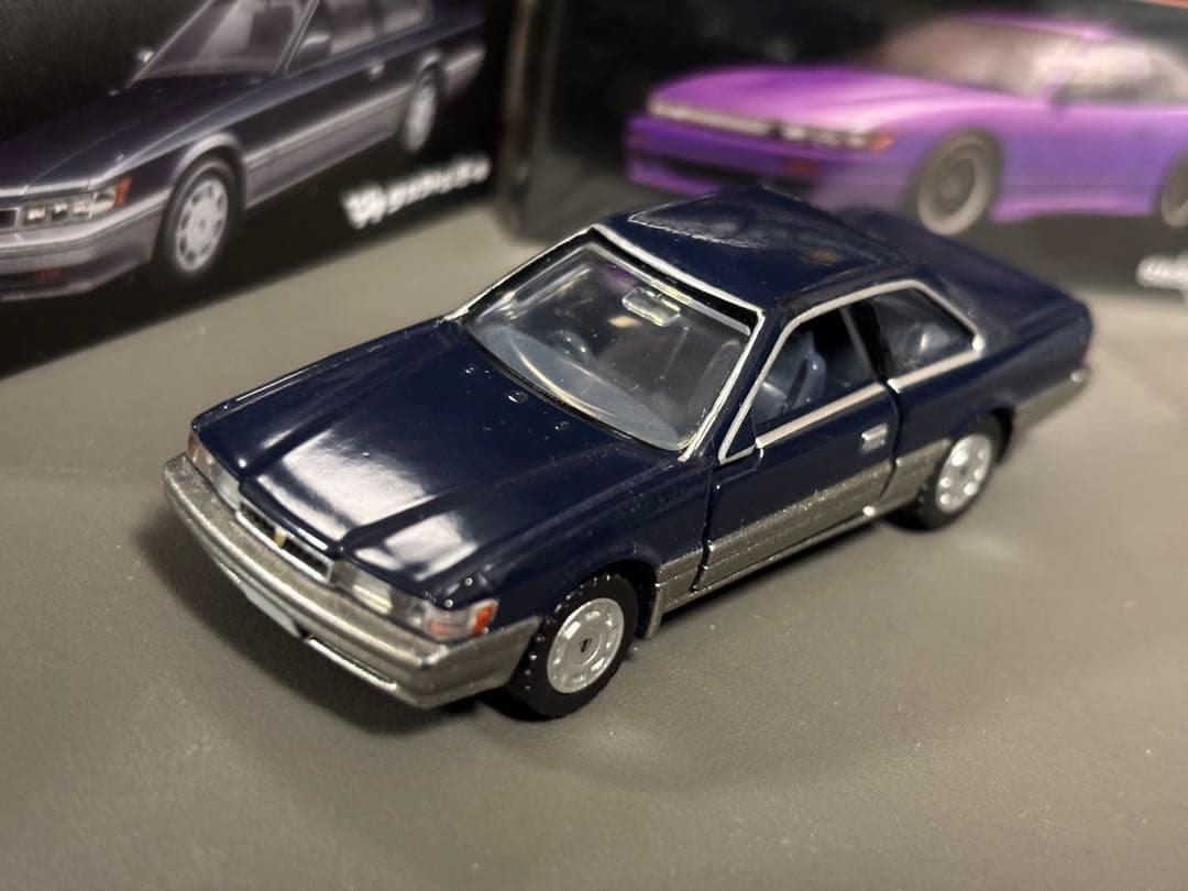 トミカプレミアム　タカラトミーモール限定　2台セット