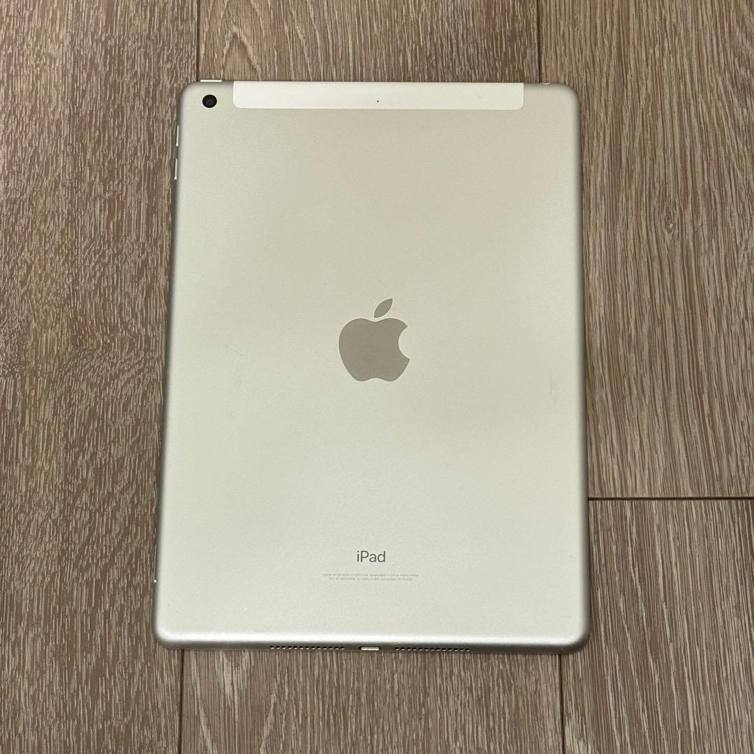 【美品】iPad 第6世代 32GB Wi-Fiモデル シルバー