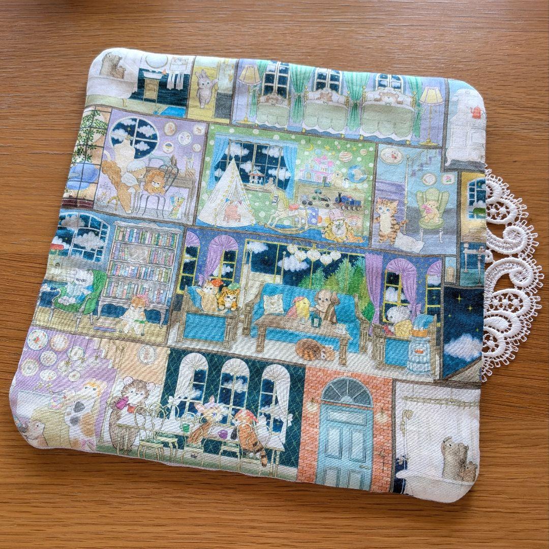 ふわふわガーゼハンカチ⭐️ユキエモン☆ラビリンスハウスブルー☆大きめサイズ