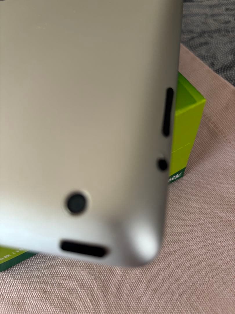 Apple iPad MD330J/A(第3世代) 64GBホワイト コード付