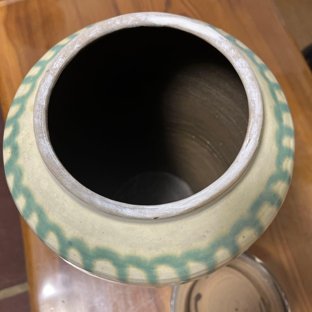 小鹿田焼　蓋付き　壺　流し掛け