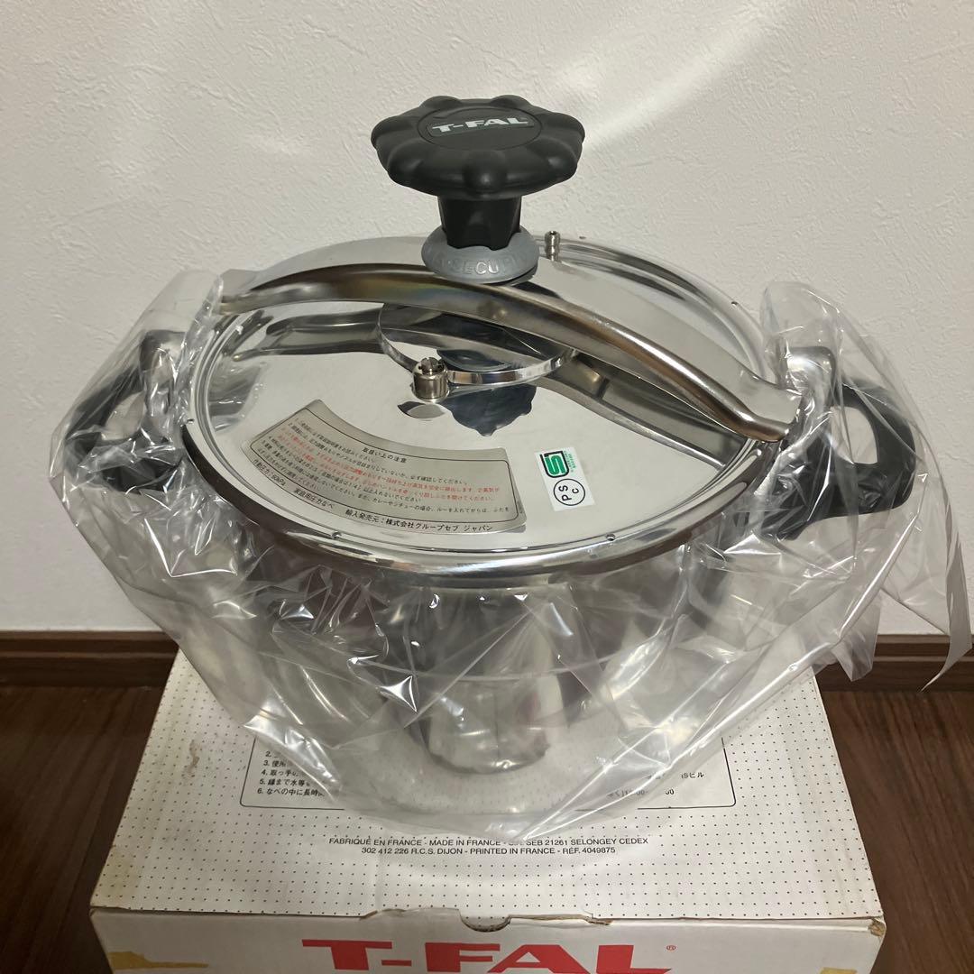 JUN【新品・未使用】T-FAL 圧力鍋 オーセンティック 6L