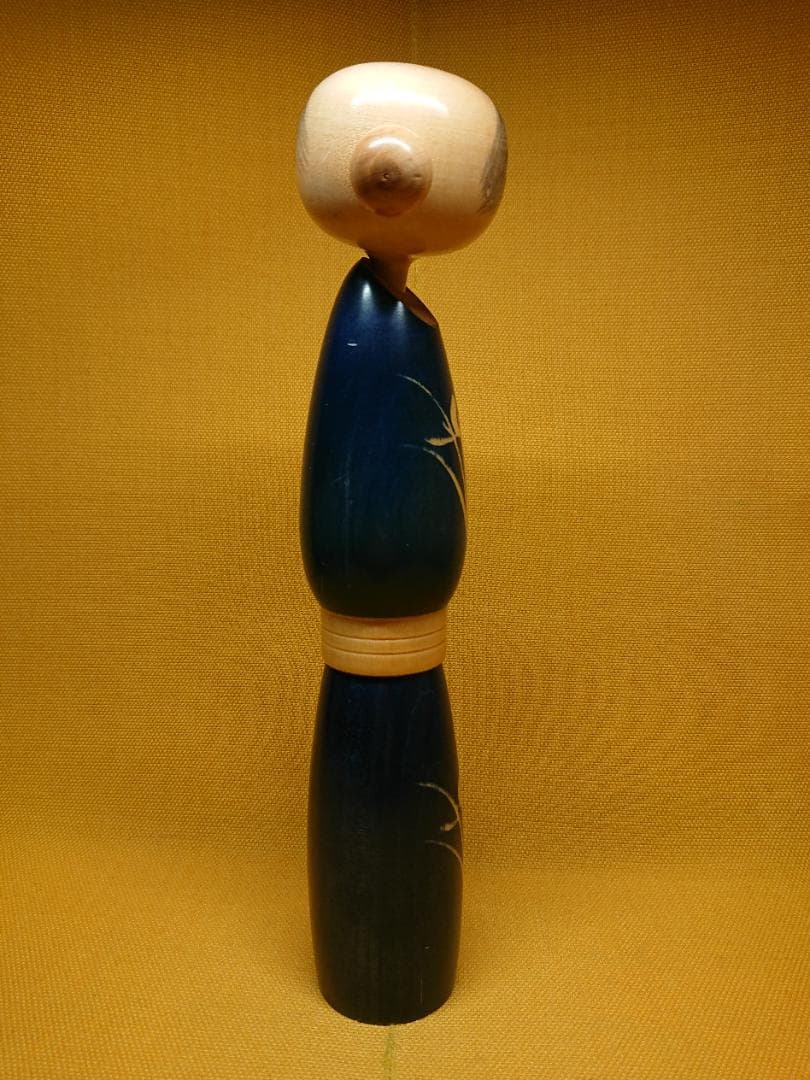 【美品】こけし　人形　木製　置物　インテリア　工芸品　美術品　A2533