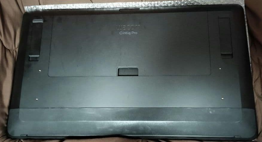 【即購入OK】Wacom Cintiq Pro 24　DTK-2420