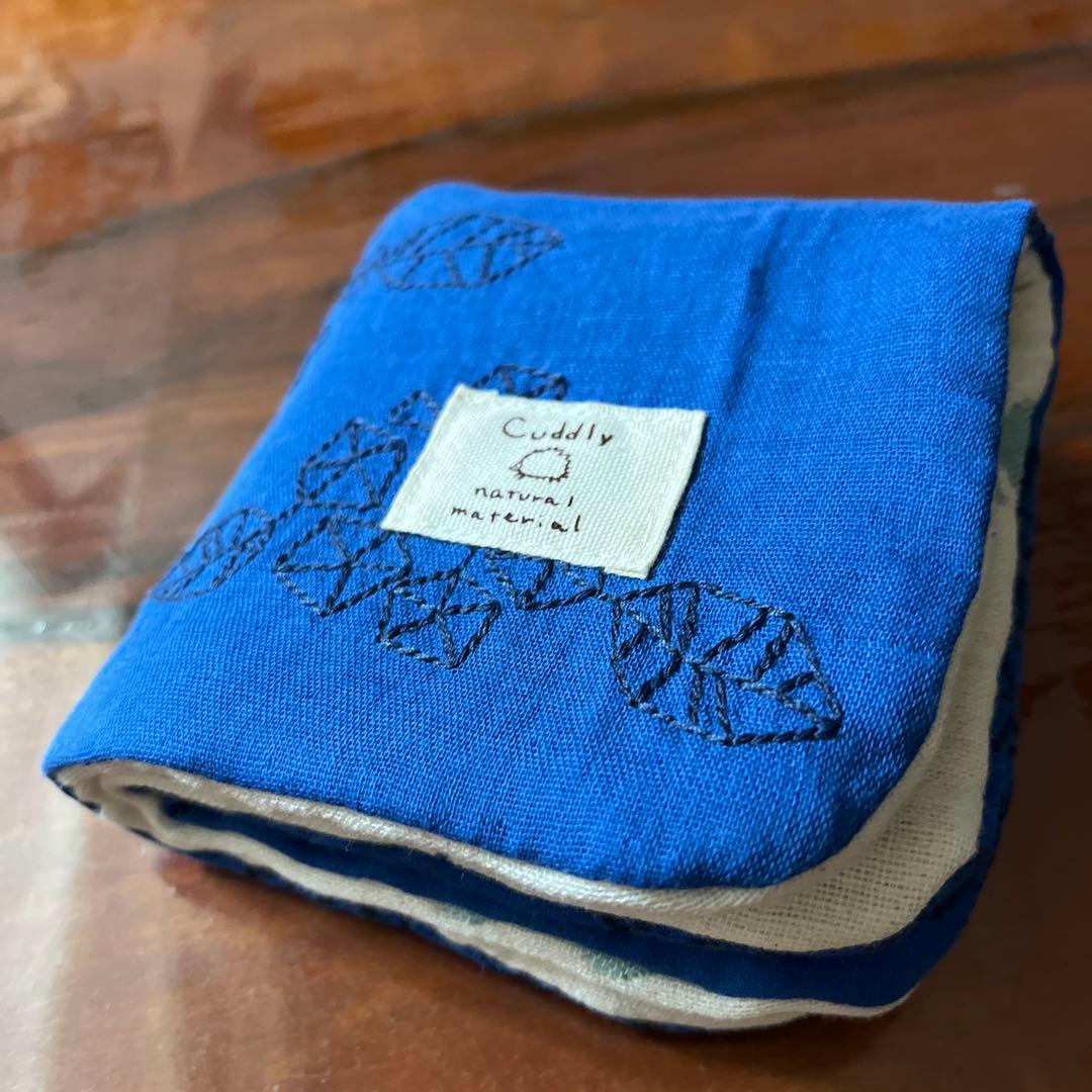 8重ガーゼハンカチ 紫陽花刺繍ガーゼ ②