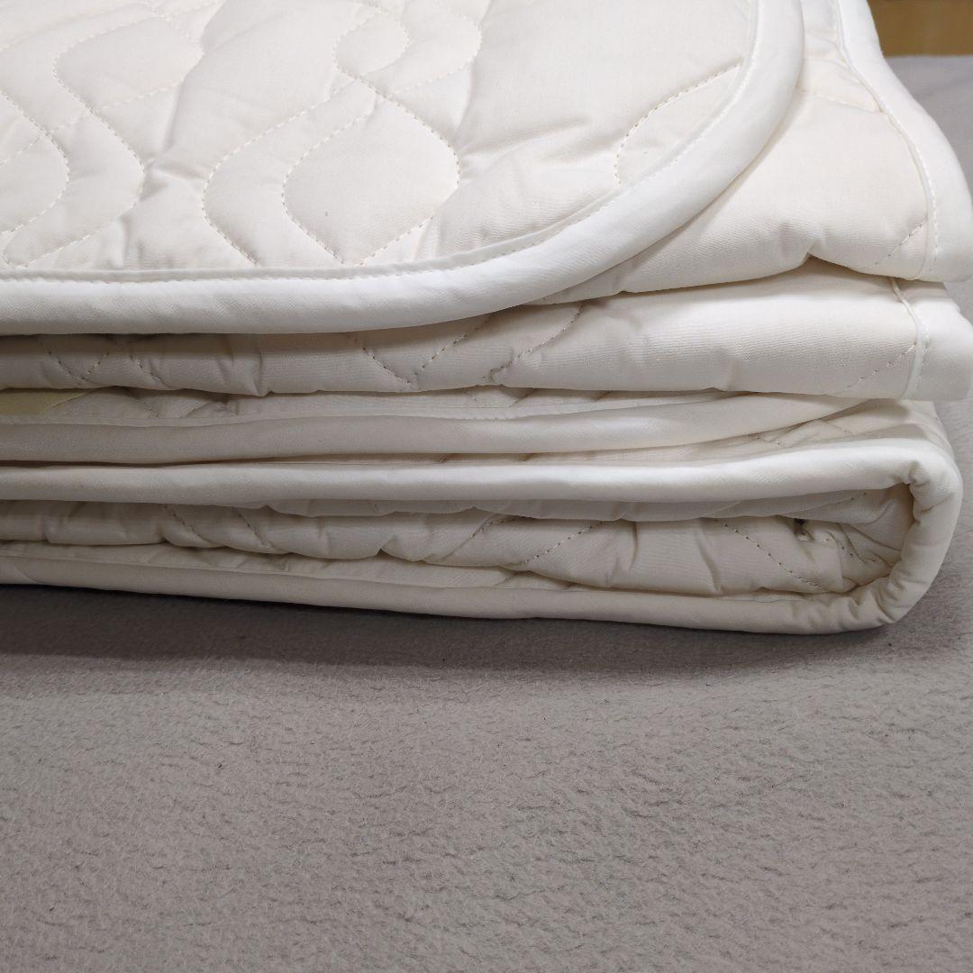 セミダブル西川ベッドパッド　中綿コットン