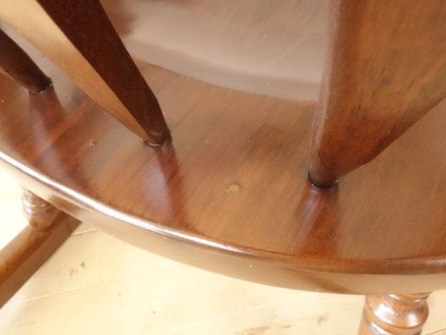 木製　ロッキングチェアー　彫刻入　再塗装済　ＵＳＥＤ