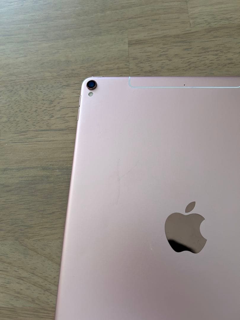 Apple iPad 10.2インチ ローズゴールド