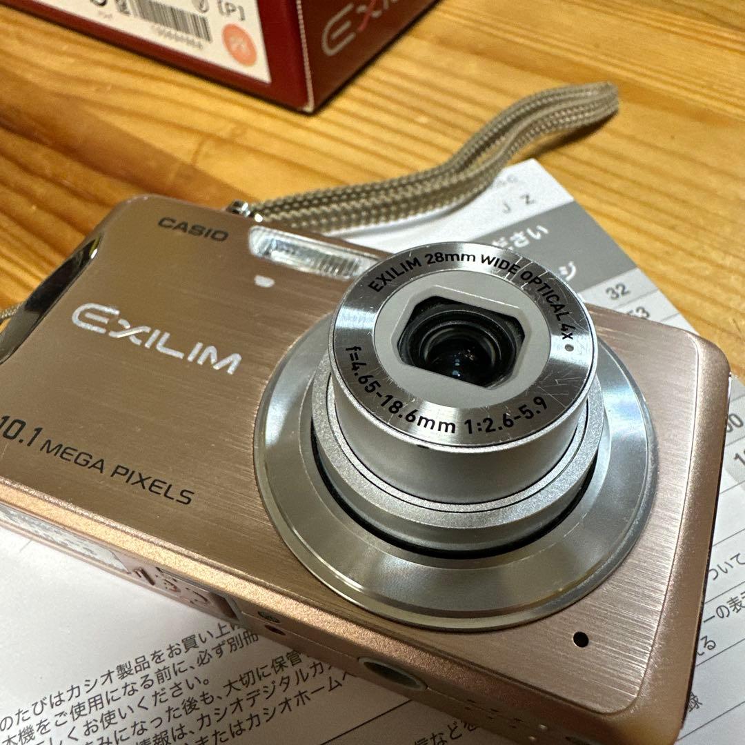 CASIO EXILIM EX-Z270 10.1メガピクセル コンデジ　元箱付