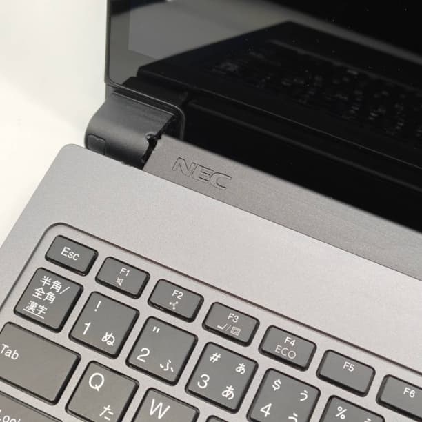 バッテリ◎ フルHD 15 NEC i7-8 SSD256GB 8GB オフィス