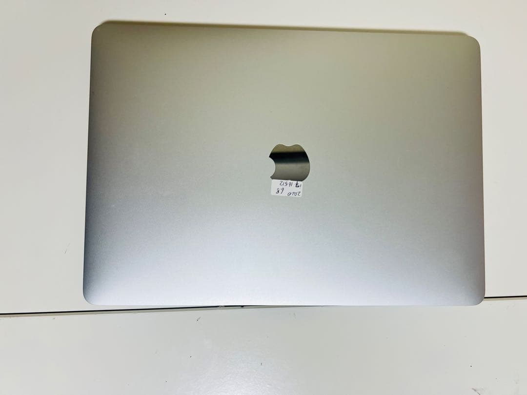 MacBook本体 Macbook Pro 2020 core i7 16gb 512gb