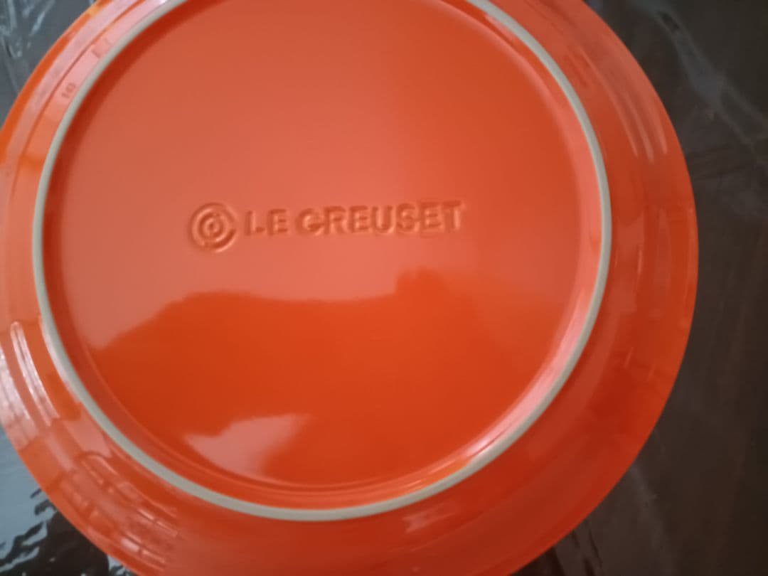 【ル・クルーゼ】　LE CREUSET　プレート中皿２枚セット