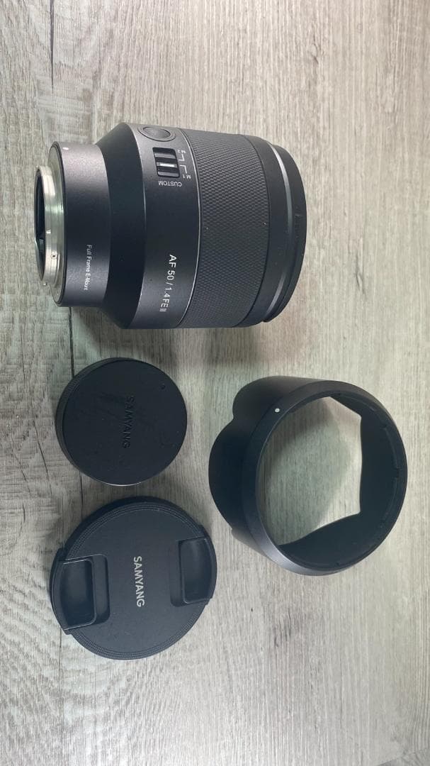 中古 SAMYANG AF 50mm F1.4 FE II ソニーEマウント