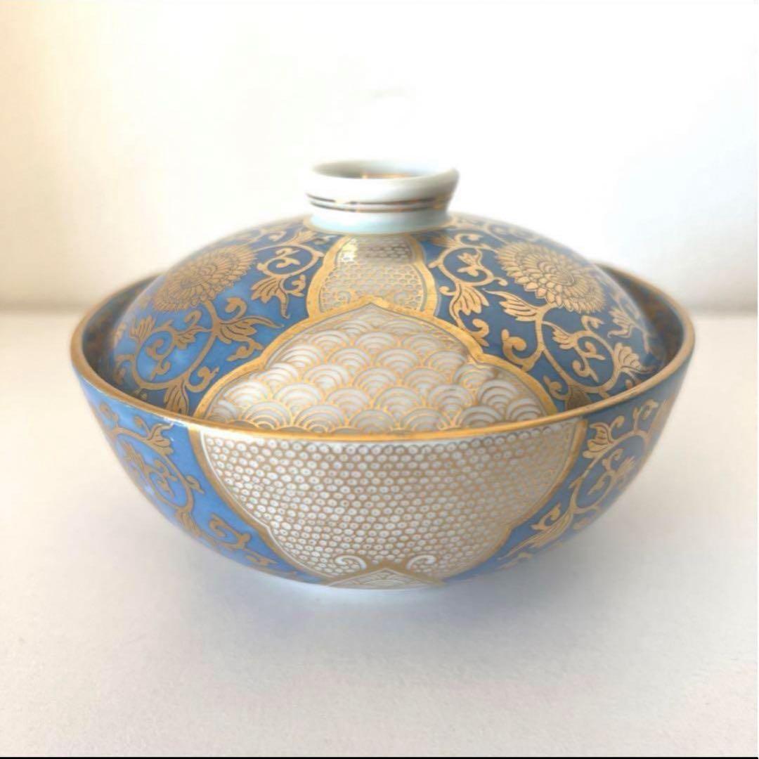 有田焼　徳幸窯　錦青地金彩菊華紋4寸蓋物 小鉢