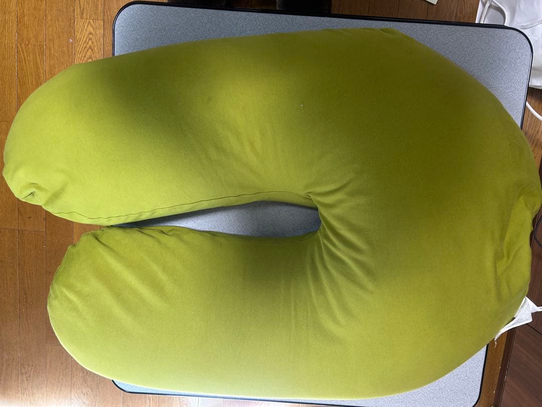 Yogibo ヨギボーサポート　ラウンド型　ビーズクッション　グリーン