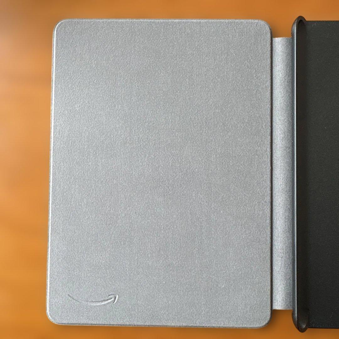 美品 Kindle Paperwhite 第12世代 16GB 純正カバー付き