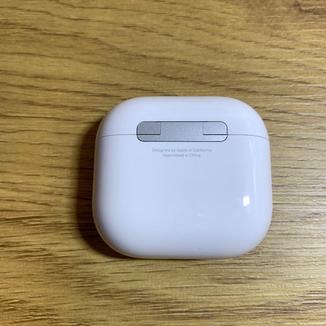 Apple AirPods Pro 第4世代　ANC 充電ケース