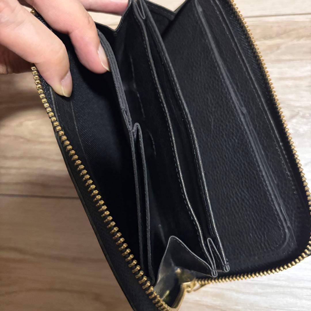 【値下】黒レザー長財布 ゴールドファスナー