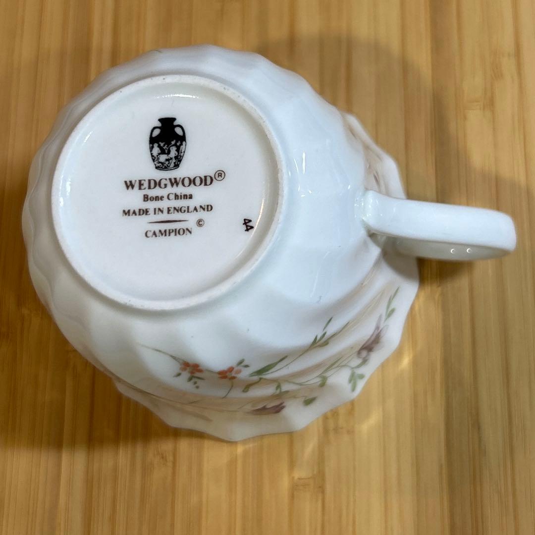 ヴィンテージウェッジウッド　Canpion優しい花柄　カップ＆ソーサー＆プレート
