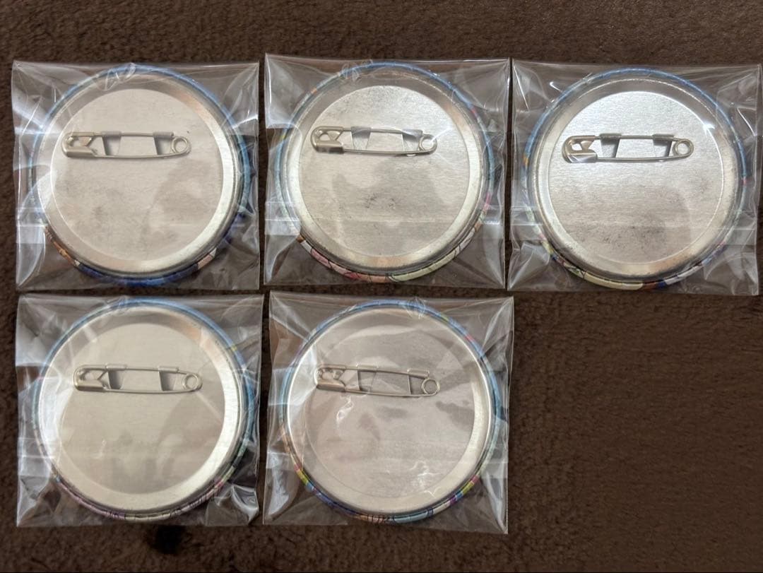 プリキュア缶バッジ　アイドルプリキュア春フェス　かれん　響　エレン　真琴　あおい