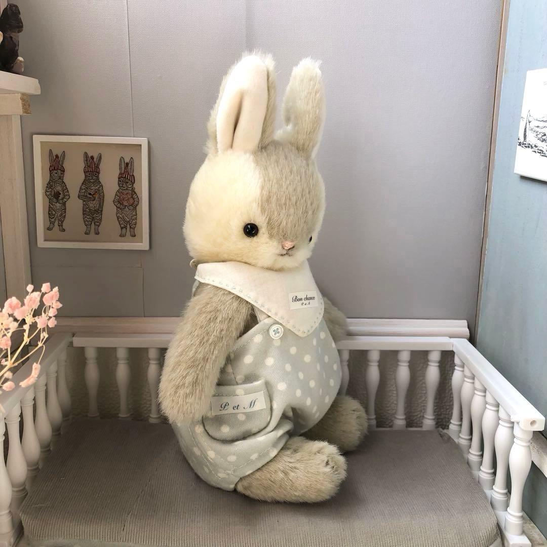 ハンドメイド　春うさぎくん　ぬいぐるみ
