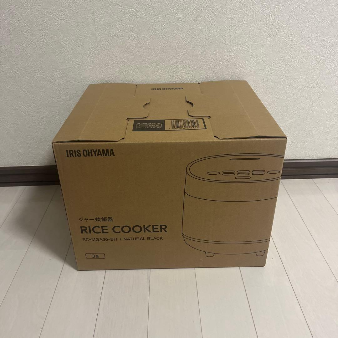 アイリスオーヤマ ジャー炊飯器 0.54L(0.5〜3号)炊き 黒