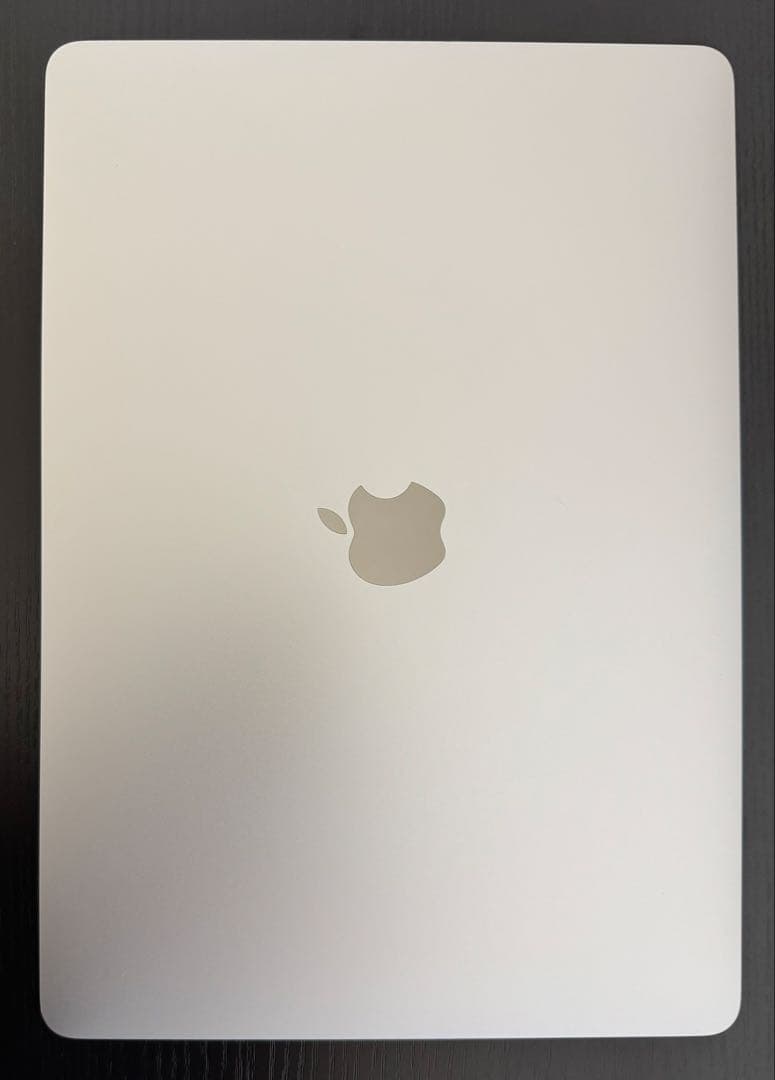 MacBook Pro13 2020 i7 32GB 1TB 充放電123回