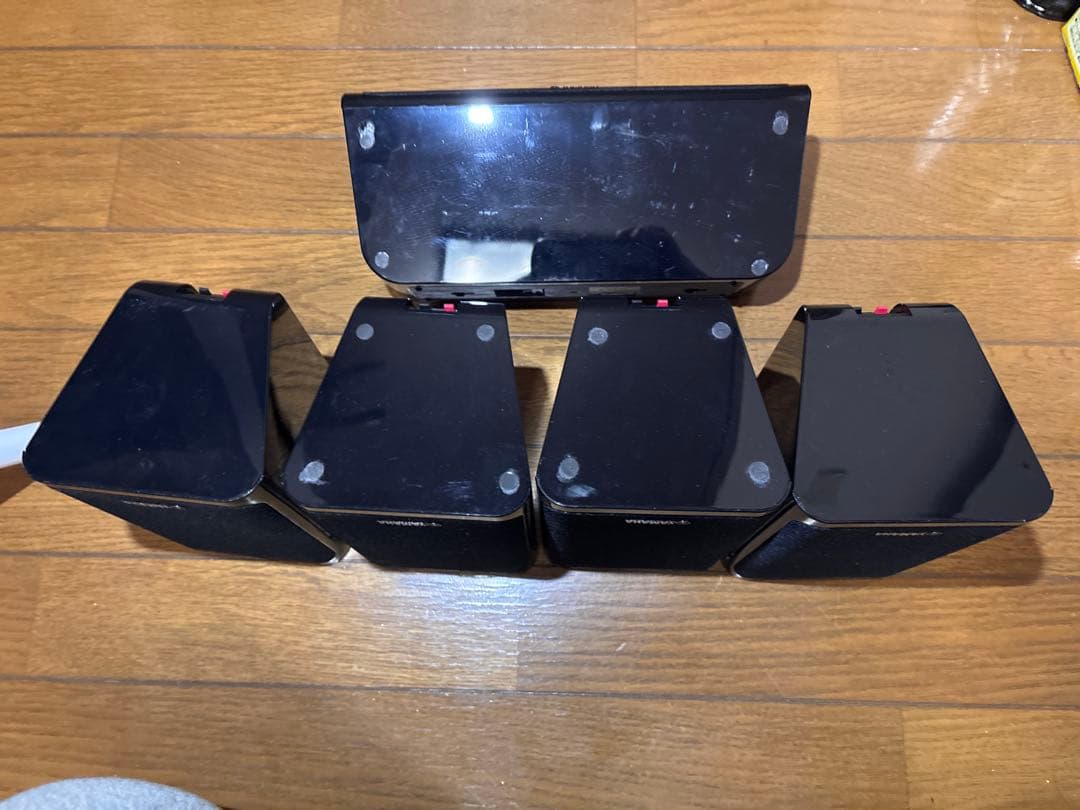 Yamaha サラウンドスピーカー NS-C40, NS-B40×4
