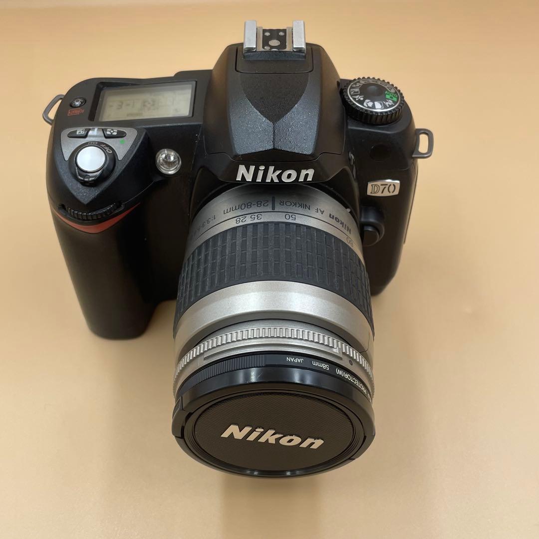 美品　Nikon D70 デジタル一眼レフ　カメラ　セット品　お得品
